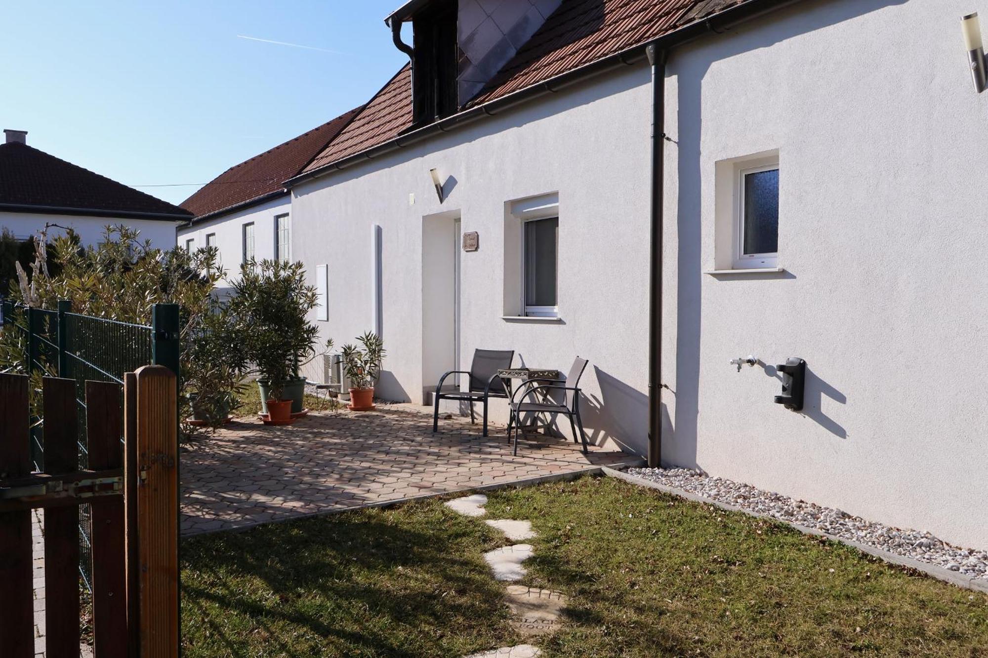 See Appartements Auszeit Moerbisch Am See Exterior photo
